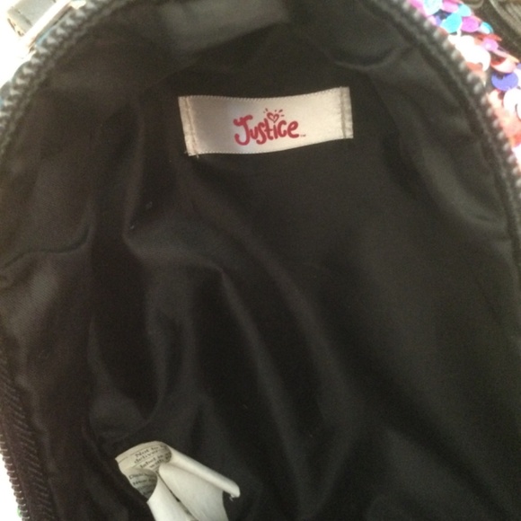 JUSTICE MINI BACKPACK RAINBOW FLIP SEQUINS SNAP CHAT SHIMMERING SUPER CUTE!!! - Picture 7 of 8